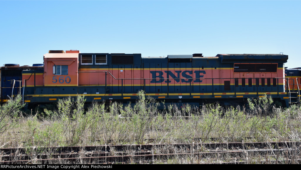 BNSF 560